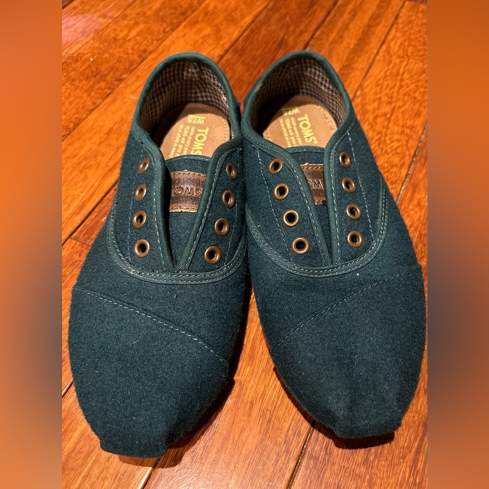 Dark teal Toms size 7.5